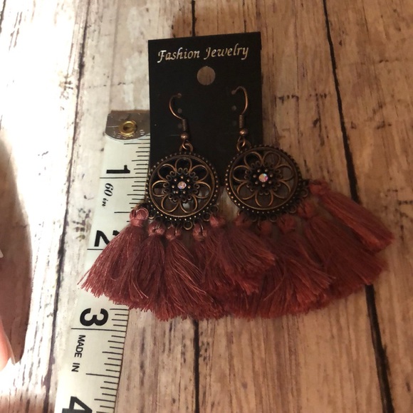 Boho style fringe tassel earrings NWY - Picture 3 of 3